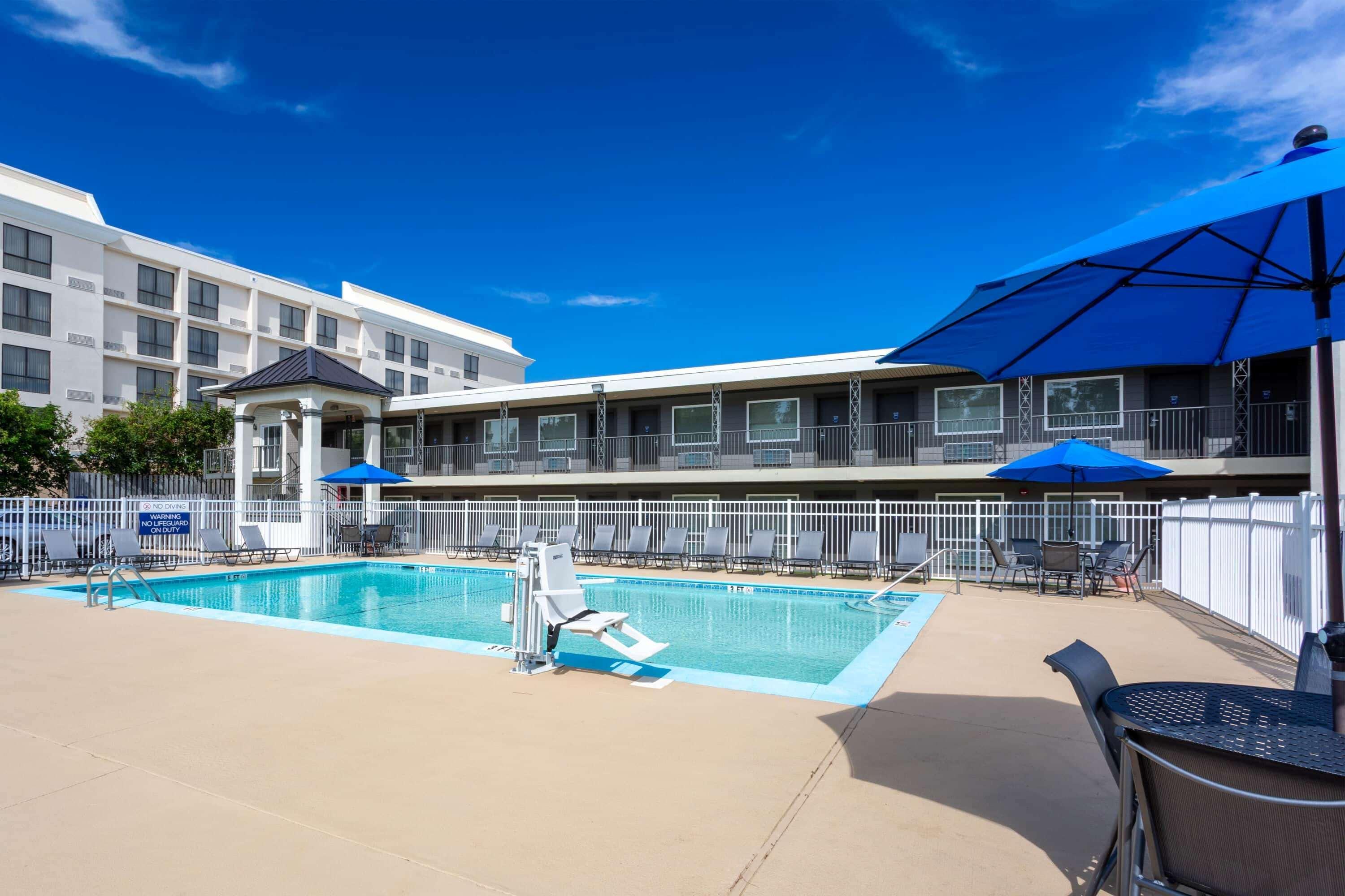 Days Inn By Wyndham Wilmington / University Exteriér fotografie