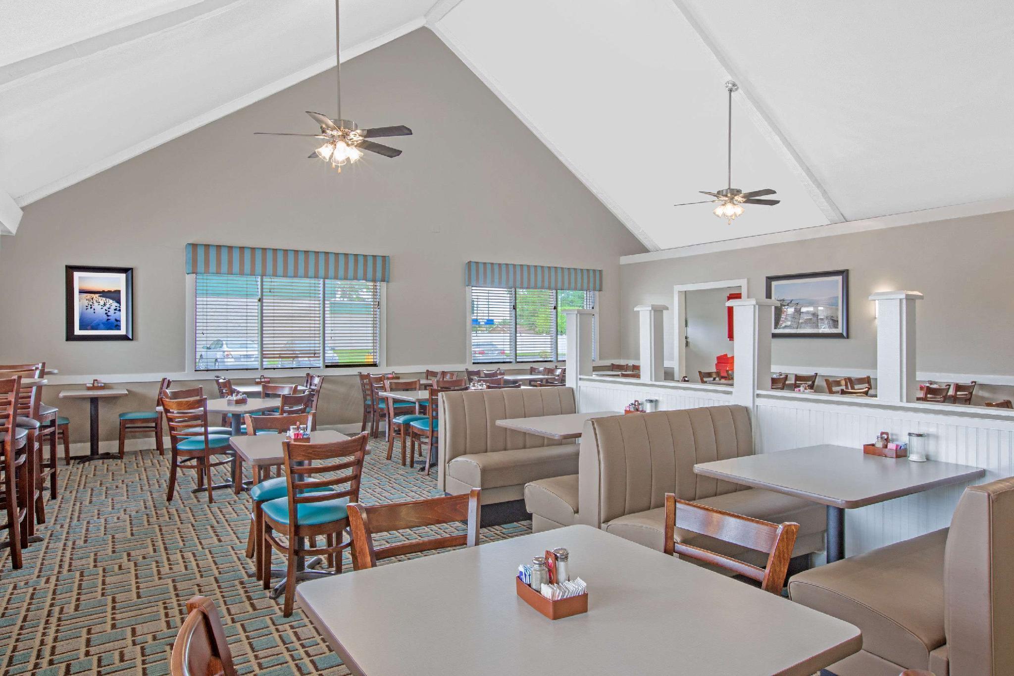Days Inn By Wyndham Wilmington / University Exteriér fotografie
