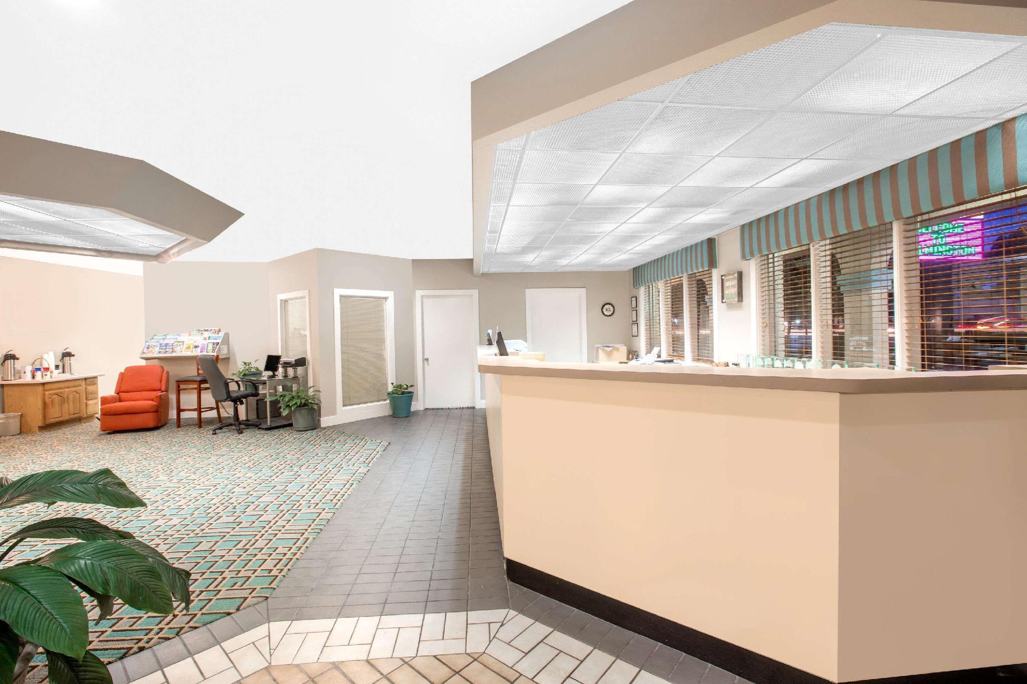 Days Inn By Wyndham Wilmington / University Exteriér fotografie